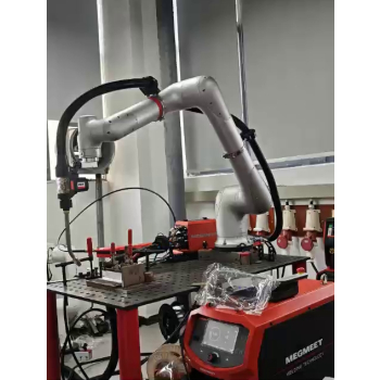 Zestaw spawalniczy COBOT Aura-12 + spawarka MV 500HTR